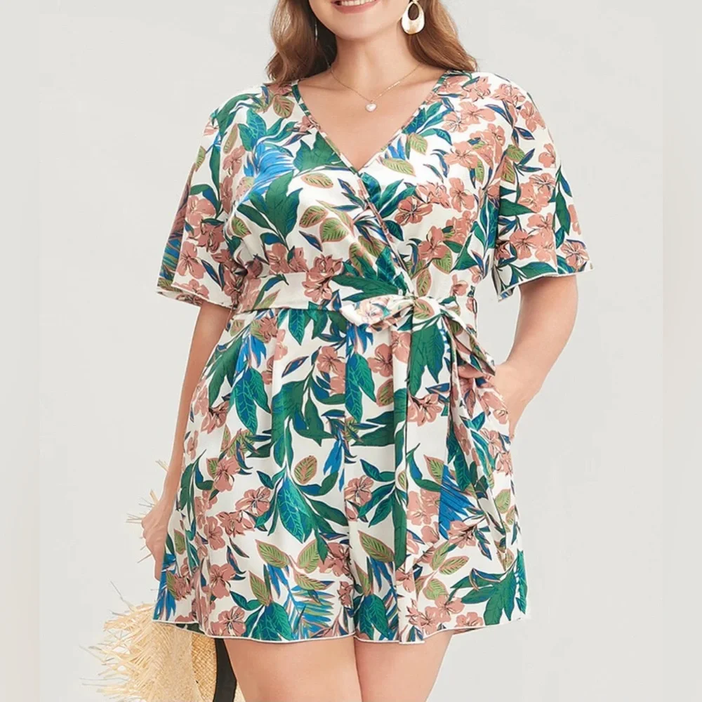 New!Tropical Print Pocket Belted Wrap Short Romper Womens Size 22-24 or 3X